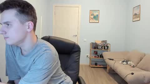 Thomas brunette and Alex blond online show from February 22, 2025, 3:03 pm