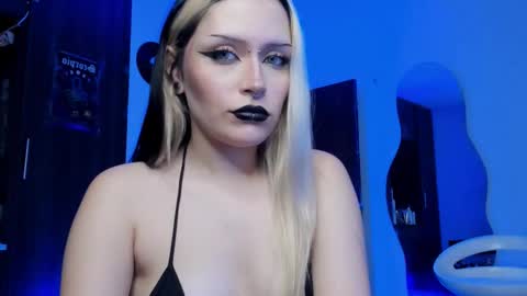 Snapshot of scorpiogoddesss chatting on March 26, 2026, 3:01 am Goddess online show from March 26, 2026, 3:01 am