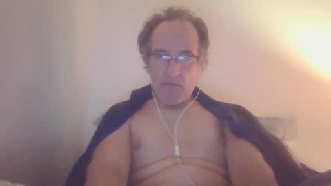 scotchwhieskie online show from December 19, 2024, 11:57 pm