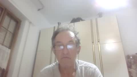 scotchwhieskie online show from September 15, 2025, 6:52 pm