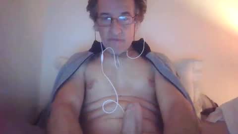 scotchwhieskie online show from November 27, 2025, 11:40 pm