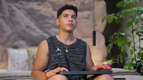 Andrew Flintt online show from March 25, 2026, 11:55 pm