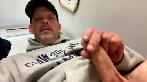 scottj603603 online show from October 29, 2025, 7:04 pm