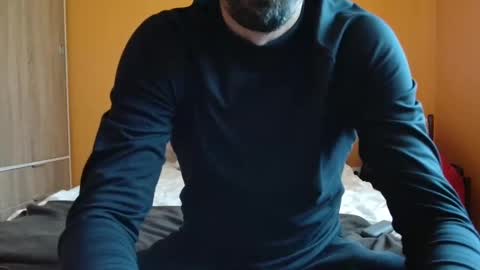 Snapshot of scotty_98 chatting on December 25, 2024, 12:37 pm scotty_98 online show from December 25, 2024, 12:37 pm