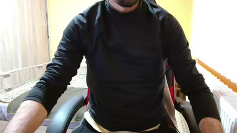 Snapshot of scotty_98 chatting on January 1, 2025, 6:49 pm scotty_98 online show from January 1, 2025, 6:49 pm