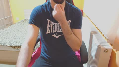 Snapshot of scotty_98 chatting on January 13, 2025, 6:27 pm scotty_98 online show from January 13, 2025, 6:27 pm