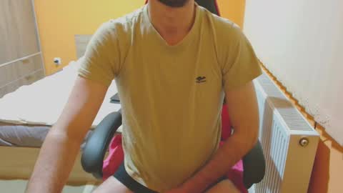 Snapshot of scotty_98 chatting on January 29, 2025, 7:00 pm scotty_98 online show from January 29, 2025, 7:00 pm