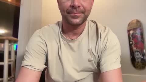 Scotty online show from December 15, 2025, 8:07 am