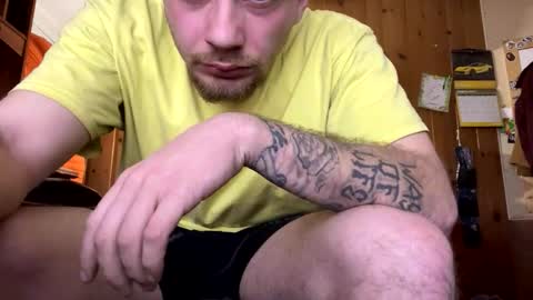 Snapshot of scrad1999 chatting on February 15, 2026, 5:04 am scrad1999 online show from February 15, 2026, 5:04 am