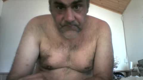 scubi007 online show from September 29, 2025, 11:37 am