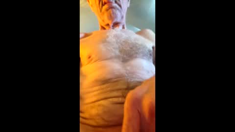 sdelouney580775 online show from April 10, 2026, 5:39 pm