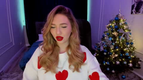 Kate online show from December 8, 2024, 11:35 am