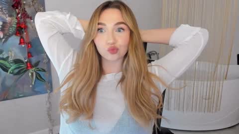 Kate online show from January 12, 2025, 7:32 am