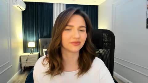 Kate online show from March 2, 2025, 5:47 pm