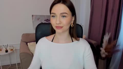 Kate online show from March 5, 2025, 4:13 am