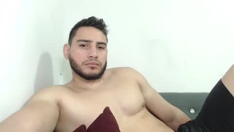 seank_noszka online show from October 28, 2025, 5:48 pm