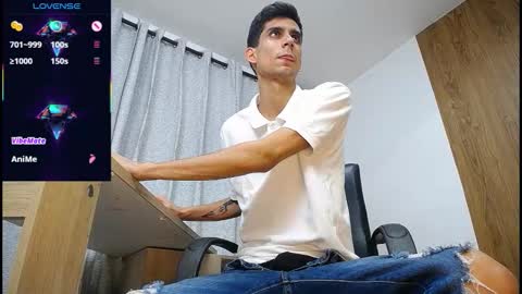 sebalexis7 online show from November 22, 2025, 4:22 am