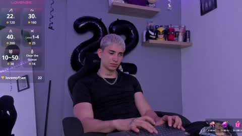 Sebastin online show from December 20, 2024, 11:16 pm