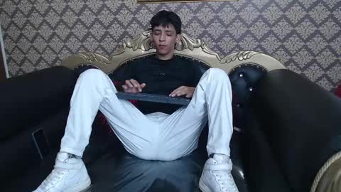 Snapshot of sebas_cat chatting on September 30, 2025, 8:58 pm Sebastian Alvarez online show from September 30, 2025, 8:58 pm