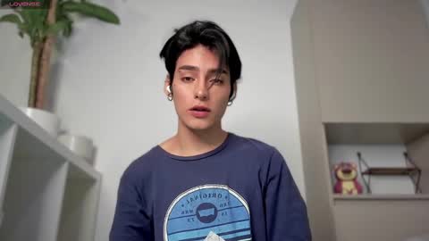 sebastian online show from December 19, 2024, 4:02 am