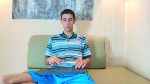 sebass_r online show from December 20, 2025, 12:34 pm