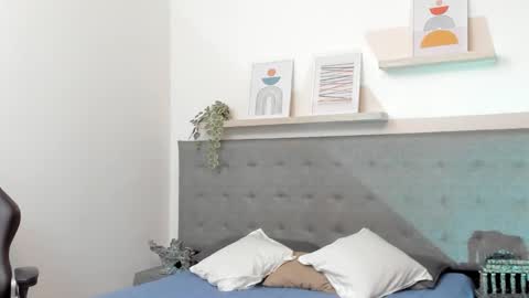 Snapshot of sebastamayo_ chatting on February 13, 2026, 6:42 am SEBAS online show from February 13, 2026, 6:42 am