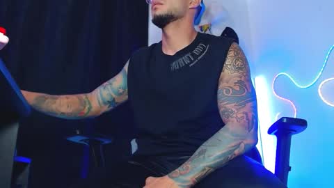 Sebastian online show from November 14, 2025, 6:45 am