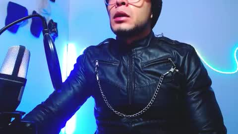 Sebastian online show from November 30, 2025, 10:41 am