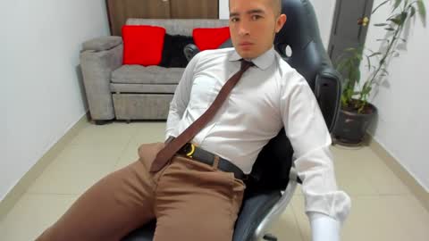 juan  sebastian online show from January 15, 2025, 3:50 pm