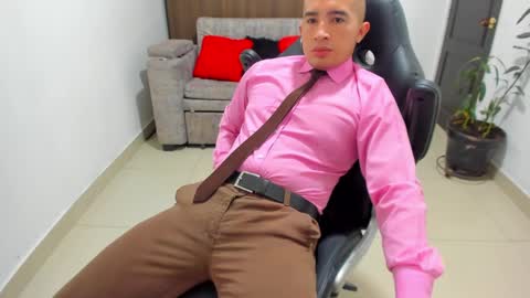 juan  sebastian online show from January 25, 2025, 6:46 pm