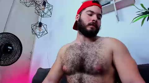 Instagram jeanpaulfit  online show from July 12, 2026, 11:07 pm
