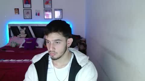 Sebas online show from February 22, 2026, 9:13 pm