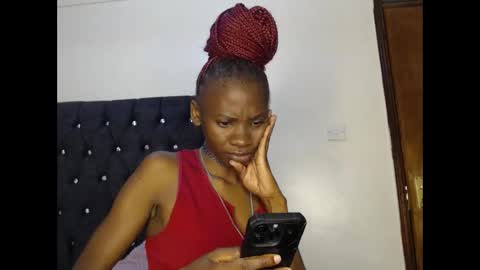 sebatrishaa online show from December 3, 2025, 11:52 am