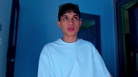 Sebastian online show from February 10, 2026, 9:08 pm