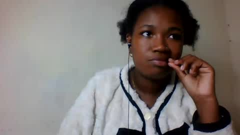 Snapshot of secil3274 chatting on July 20, 2026, 12:29 pm secil3274 online show from July 20, 2026, 12:29 pm