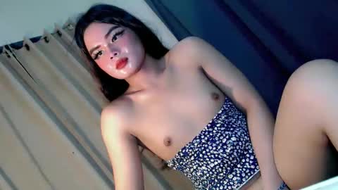 kwen online show from October 24, 2025, 9:33 pm