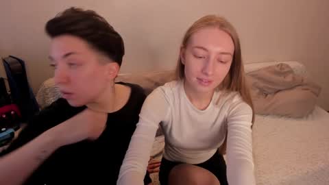 Snapshot of secret_dreams_ chatting on February 22, 2025, 11:35 am Amanda and pair in a real life we love each other but can play with you online show from February 22, 2025, 11:35 am