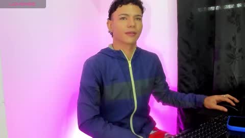 JUSTIN online show from November 29, 2025, 12:19 pm