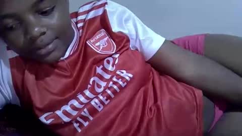 cruce online show from April 10, 2026, 2:44 pm