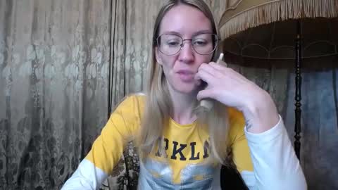 secretcandy222 online show from February 1, 2025, 7:15 am