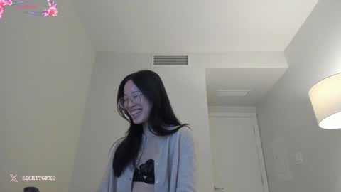 Snapshot of secretgirlfriendxo chatting on December 14, 2024, 2:45 am Angela online show from December 14, 2024, 2:45 am