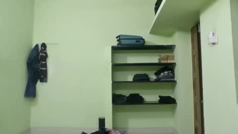 Snapshot of secretly_sensual chatting on September 15, 2025, 3:34 pm secretly_sensual online show from September 15, 2025, 3:34 pm