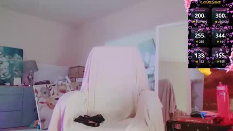 Mariot  Mery for short ..never call me PET NAMES in FREECHAT mom momy baby or sweety  online show from February 27, 2026, 4:12 am