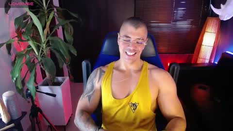 Snapshot of seddy_ chatting on December 2, 2024, 12:07 pm sed online show from December 2, 2024, 12:07 pm