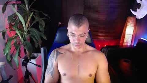 Snapshot of seddy_ chatting on December 3, 2024, 9:00 am sed online show from December 3, 2024, 9:00 am