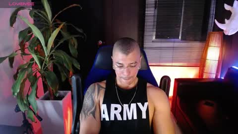 Snapshot of seddy_ chatting on December 15, 2024, 8:30 am sed online show from December 15, 2024, 8:30 am
