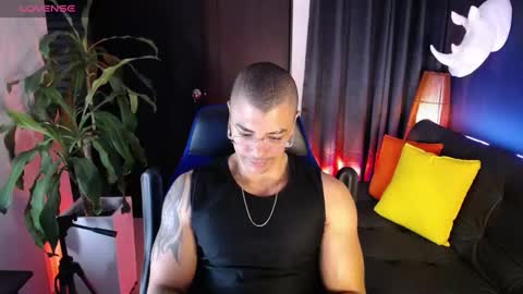 Snapshot of seddy_ chatting on February 11, 2025, 8:37 am sed online show from February 11, 2025, 8:37 am