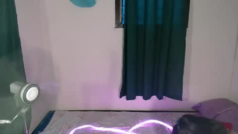 just call me baby online show from October 15, 2025, 6:57 am