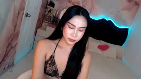 Vanessa online show from May 26, 2026, 9:11 pm