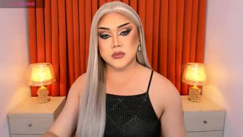 Natalie Mefford online show from February 25, 2025, 6:31 pm